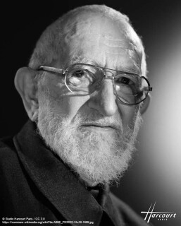 ABBE_PIERRE-24x30-1999.jpg