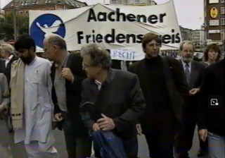 photo/985ac760-c019-4300-aaf2-bc45d033f8dc-3